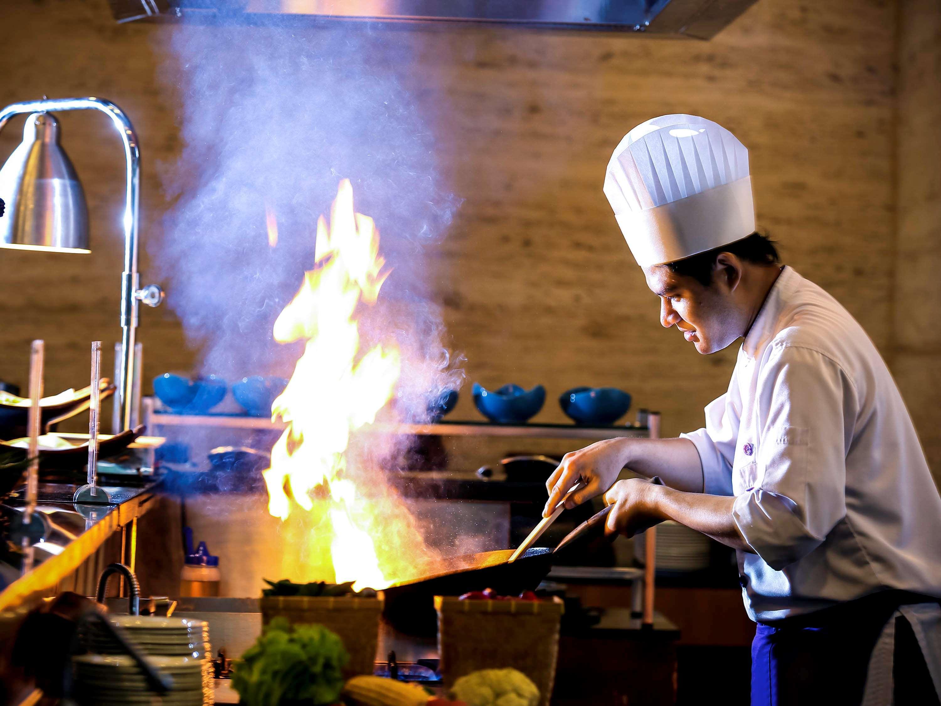 Grand Mercure Harmoni Hotel