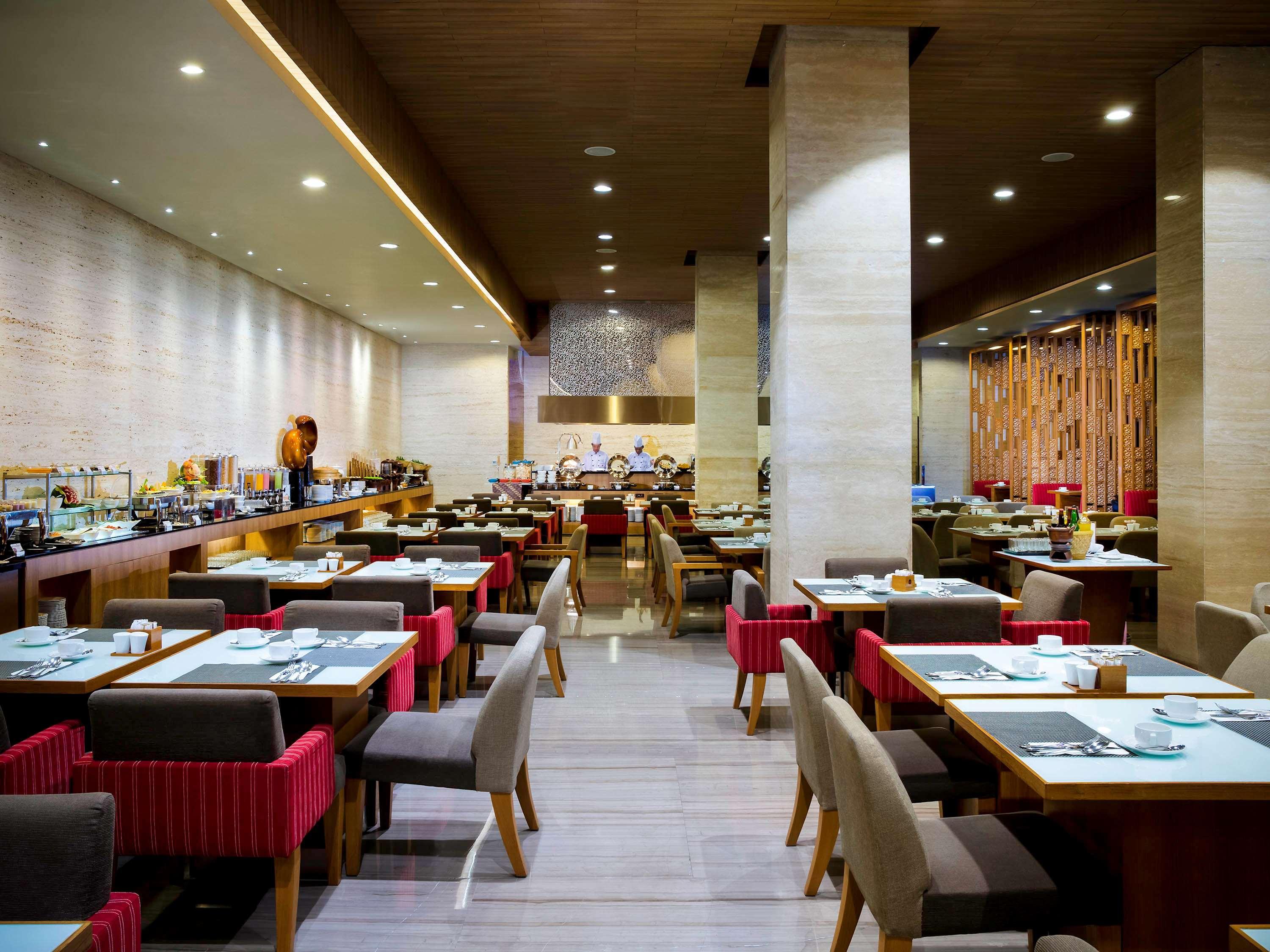 Grand Mercure Harmoni Hotel